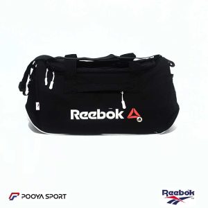 ساک ورزشی برزنتی Reebok سایز متوسط مشکی، انتخابی عالی برای ورزشکاران و علاقهمندان به ورزش است. این ساک با طراحی شیک و مدرن، از جنس برزنت مقاوم ساخته شده که دوام و استحکام بالایی دارد. فضای داخلی جادار آن به شما امکان میدهد تا تمامی لوازم ورزشی خود را به راحتی حمل کنید. دستههای محکم و بند قابل تنظیم، حمل و نقل این ساک را آسان و راحت میکند. با این ساک ورزشی، همیشه آماده تمرین و ورزش خواهید بود.