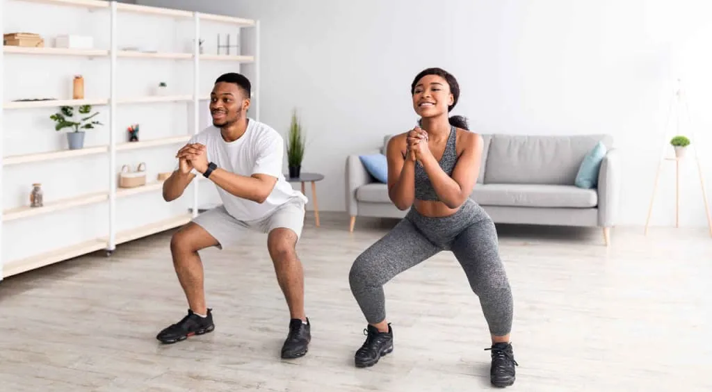 برنامه تمرینی ۳۰ روزه در خانه برای تابستان: بدون نیاز به باشگاه، فیت شوید!